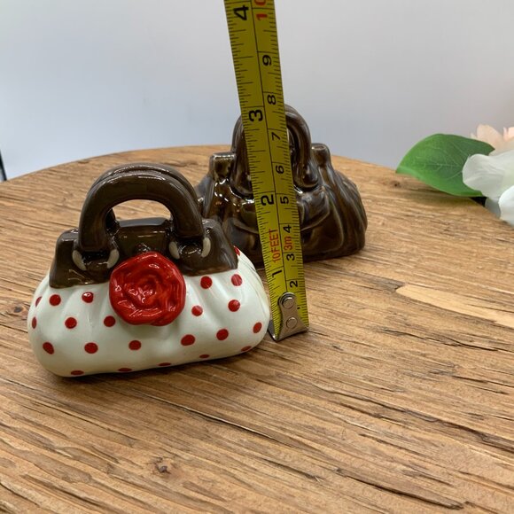 Grasslands Road Polka Dot Brown Purses Salt & Pepper Shaker Set - Picture 6 of 6